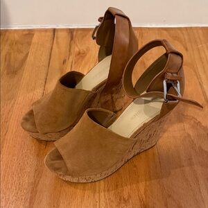 Marc Fisher | Tan wedges